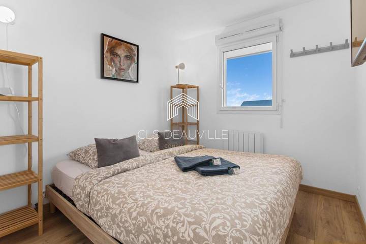 Gîte pour 4 personnes, avec piscine ainsi que jardin et vue à Touques - 4