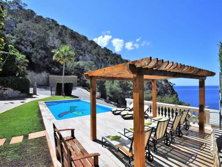Villa for 8 people, with garden in Camp de Mar