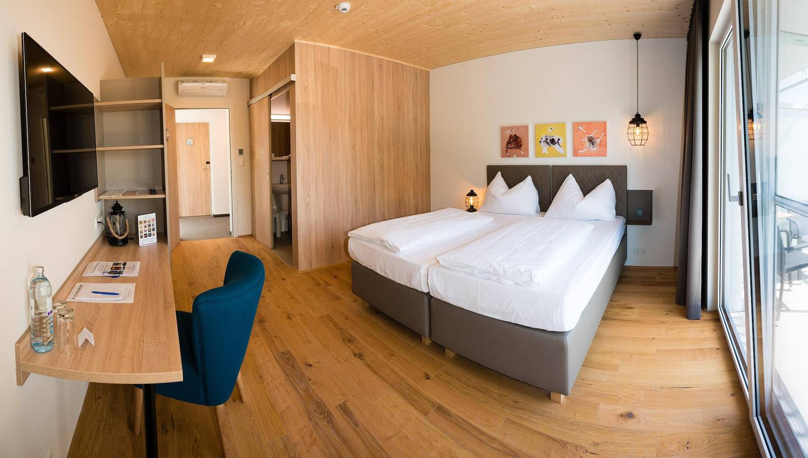 Dreibettzimmer Seeseite, Dusche, Wc in Rust (Burgenland), Leithaberg