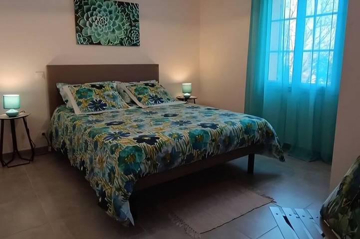 Location de vacances pour 8 personnes, animaux acceptés à Chantemerle-lès-Grignan - 3