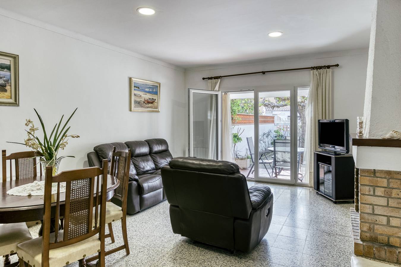 Maison de vacances "Casa Dalies" avec jardin, terrasse et Wi-Fi in L'Escala, Haut-Ampurdan