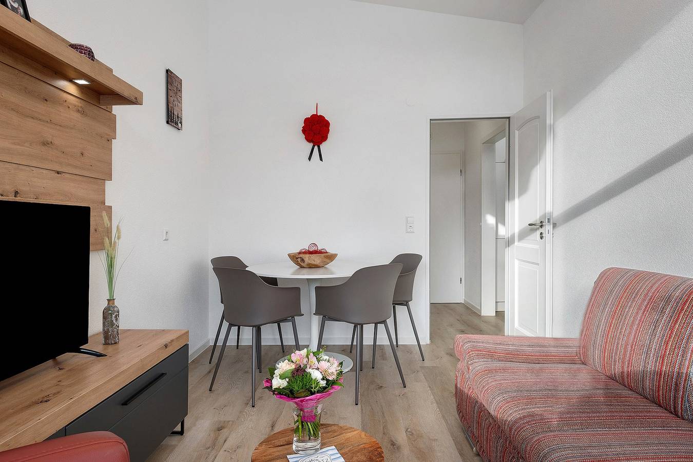 Ganze Wohnung, Ferienwohnung 'Lieblingsplatz Mit Innenpool' mit gemeinsamer Terrasse, gemeinsamem Garten und Wi-Fi in Schluchsee, Südschwarzwald