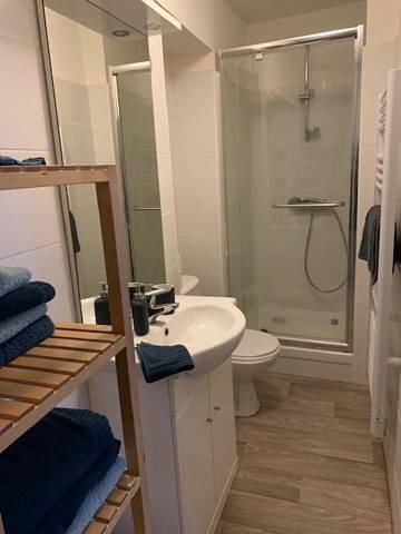 Appartement entier, One-Bedroom Apartment in Auray, Côte des Mégalithes