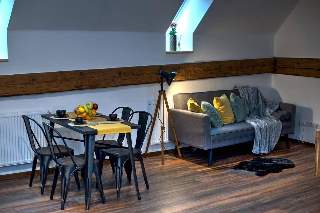 Appartement entier, One-Bedroom Apartment in Prachatice, Parc national de Sumava