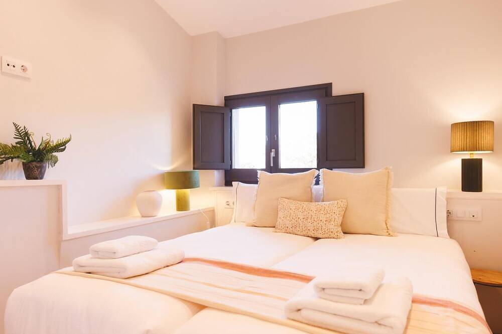 Geheel appartement, Calderers La Daina - Holiday Apartment Rental Girona | Bravissimo in Gerona, Gironès