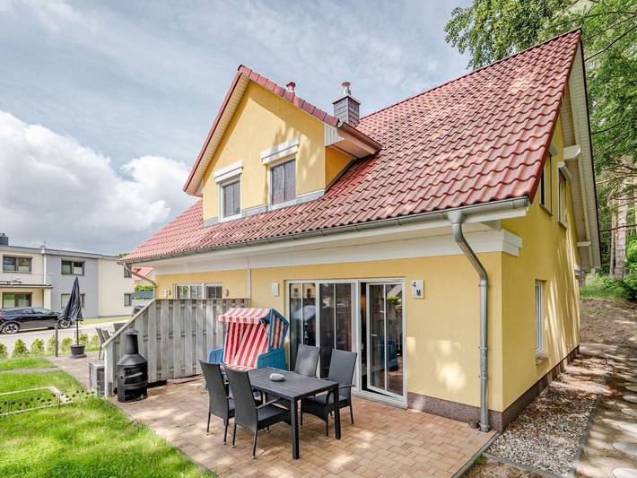 Ferienhaus für 4 Personen, mit Terrasse und Garten sowie Sauna in Korswandt