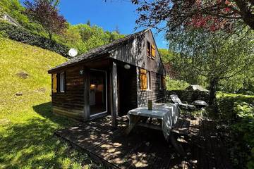Gîte pour 5 personnes, avec terrasse, animaux acceptés dans Thérondels