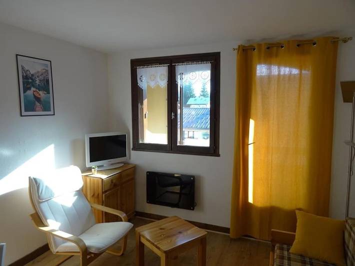 Gîte pour 3 personnes, avec balcon et vue dans Station de Monts Jura - 3