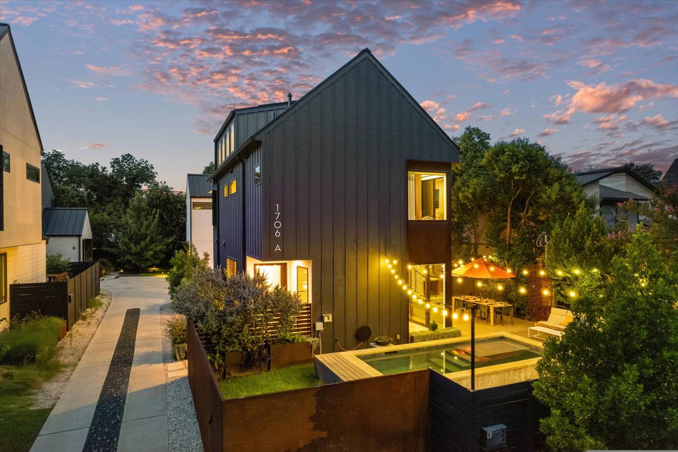 Zilker Homes | 2 Pools, Hot Tub, Fire Pits | Sleeps 18 in Austin, Condado de Travis