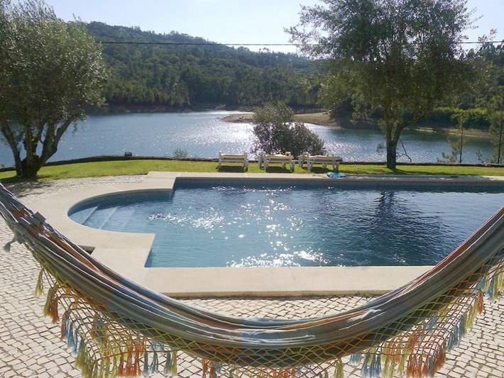 Location de vacances pour 11 personnes, avec jardin et vue ainsi que vue sur le lac et piscine, animaux acceptés à Tomar - 2