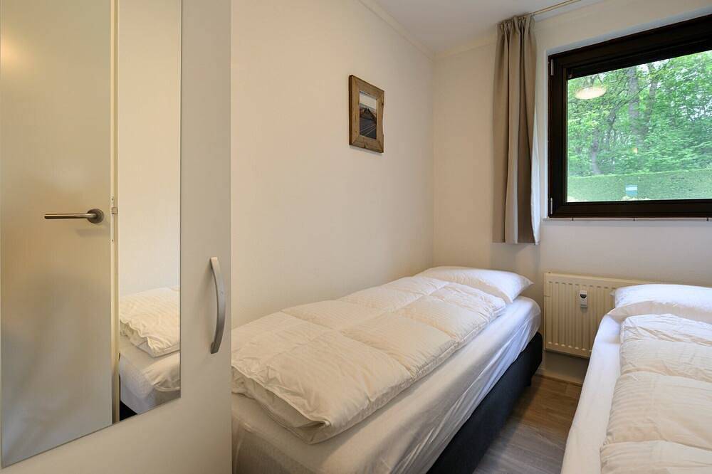 Ganze Wohnung, Gemütliches Apartment Torenhoeve 19 in ruhig gelegenem Hotelkomplex in Burgh-Haamstede, Zeeuwse Kust