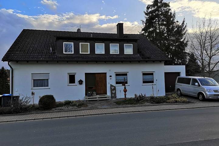 Ferienwohnung für 4 Personen, mit Terrasse und Garten in Wiesenthau