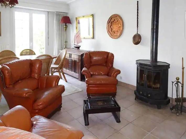 Maison de vacances pour 8 personnes, avec jardin et piscine à Gouesnach