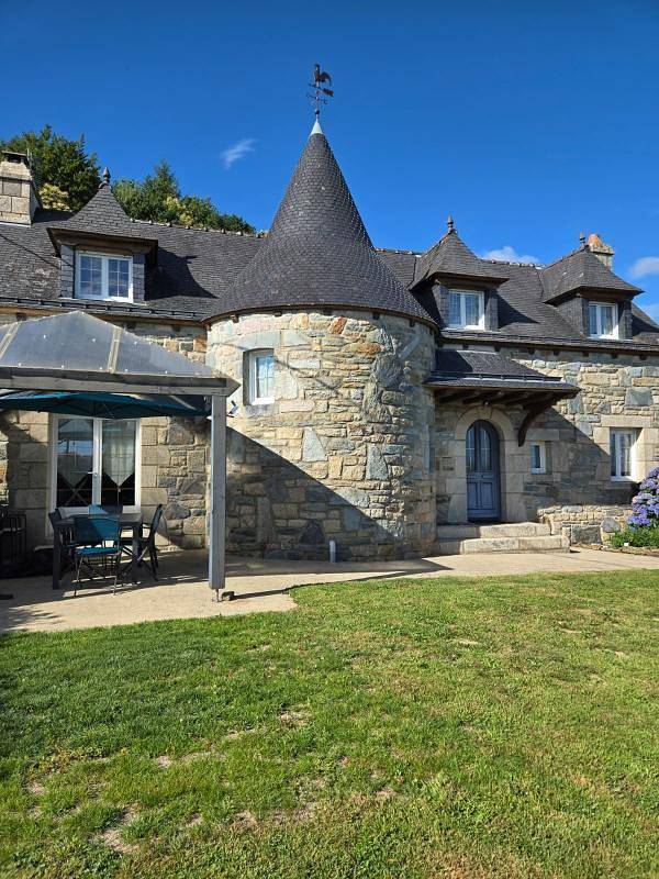 Gîte pour 8 personnes, avec Terrasse et Jardin à Saint-Aignan (Morbihan)