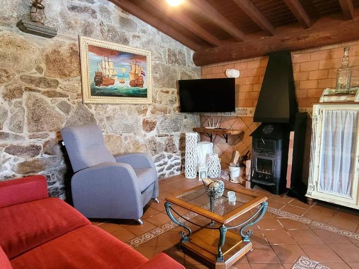 Casa de vacaciones para 4 personas, con piscina y jardín, Se admiten mascotas en Provincia de La Coruña - 2