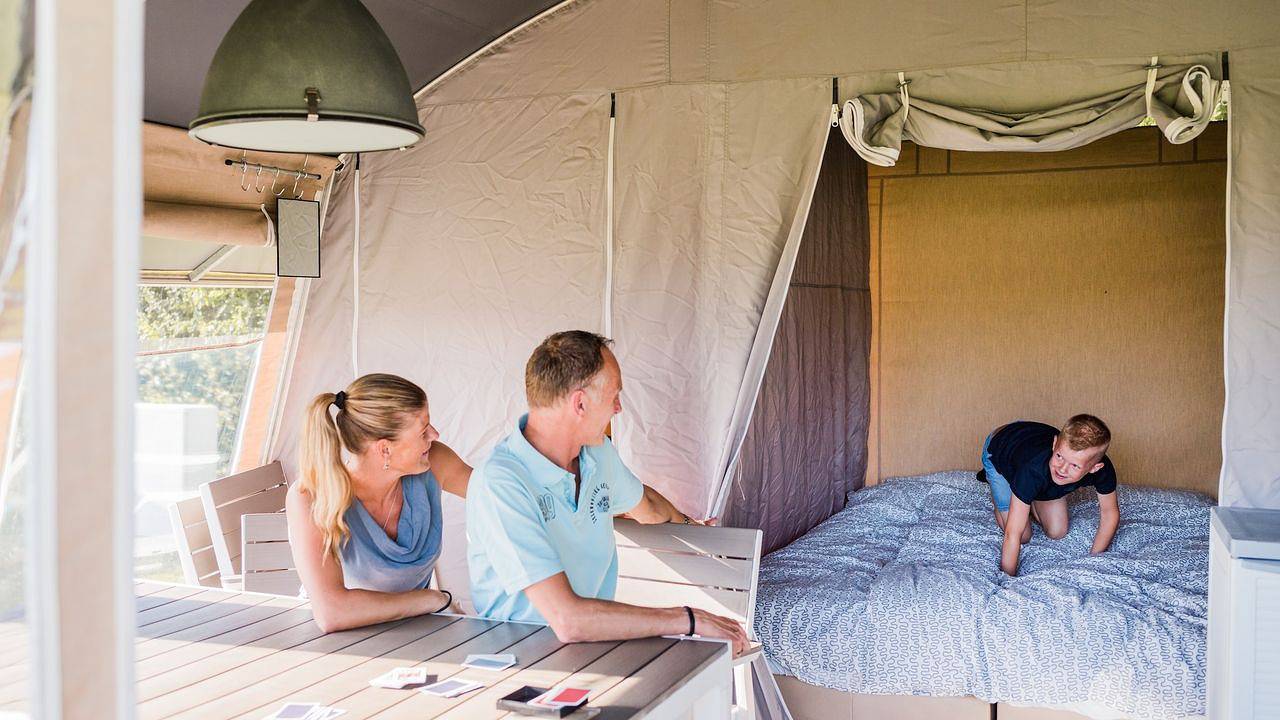 Hel ferieleilighet, Ferienwohnung für 5 Personen (25 m²) in Ingeldorf in Luxembourg