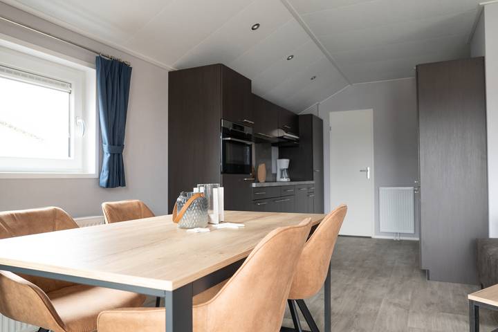 Chalet für 4 Personen, mit Terrasse in Norddeich - 2