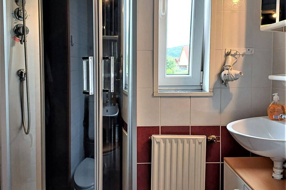 Ganze Wohnung, Doppelzimmer ohne Frühstück - Pension Altes Haus in Hann. Münden, Werratal