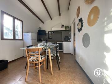 Gîte pour 6 personnes, avec piscine et terrasse à Cases-de-Pène