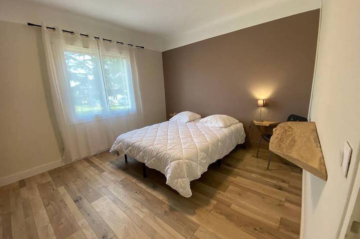 Location de vacances pour 6 personnes à Saint-Étienne-de-Fougères - 2