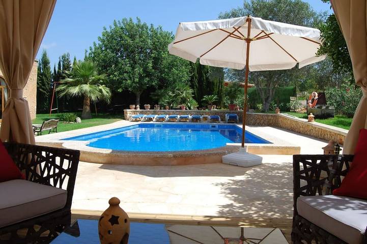 Ferienhaus für 10 Personen, mit Pool in Cas Concos