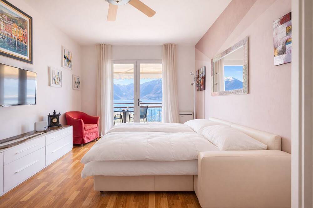Ganze Wohnung, Mont&Lac | Lake View Apartment in Limone in Limone sul Garda, Gardasee-Berge