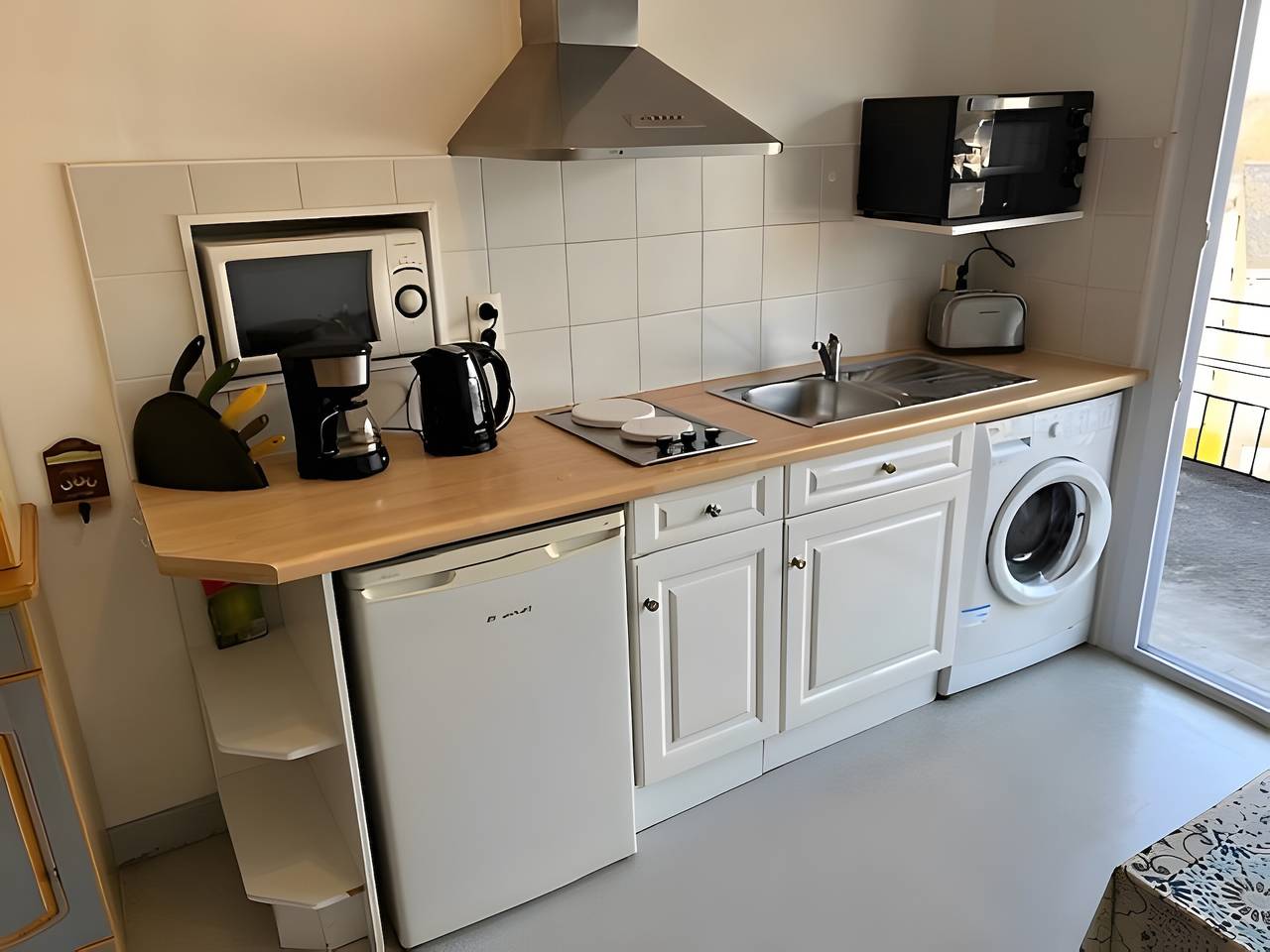 Apartamento entero, Apartamento 'Pic Du Midi' con vistas a la montaña, balcón y Wi-Fi in Argelès-Gazost, Pirineos franceses