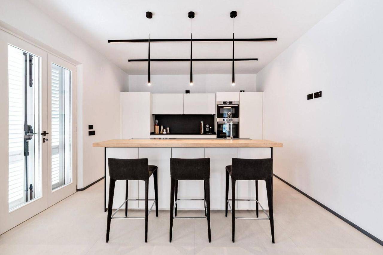 Geheel appartement, Villa with Private Pool in Ondamarina 1, Forte dei Marmi