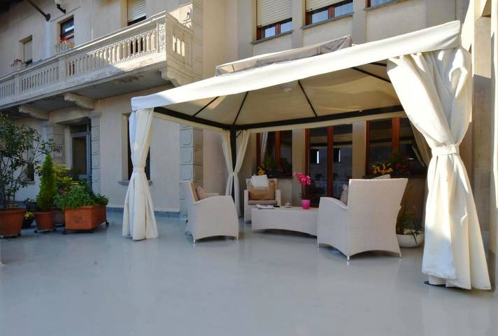 Chambre d’hôte pour 2 personnes, avec Balcon ainsi que Terrasse et Vue dans Ghemme