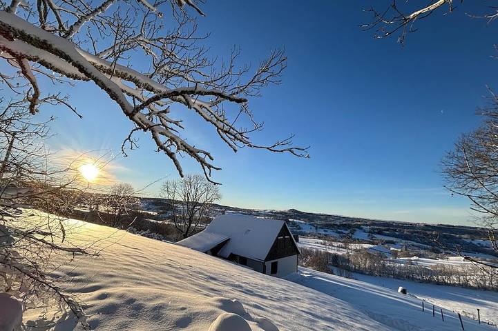 Chalet für 8 Personen, mit Terrasse und Garten - 1