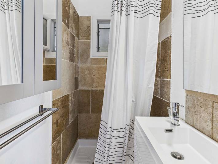 Apartamento entero, Casa de una planta, 3 habitaciones, terraza y aire acondicionado, 8 pers in Marseillan-Plage, Marseillan