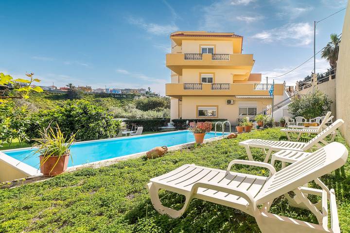 Ferienhaus für 7 Personen, mit Balkon und Garten