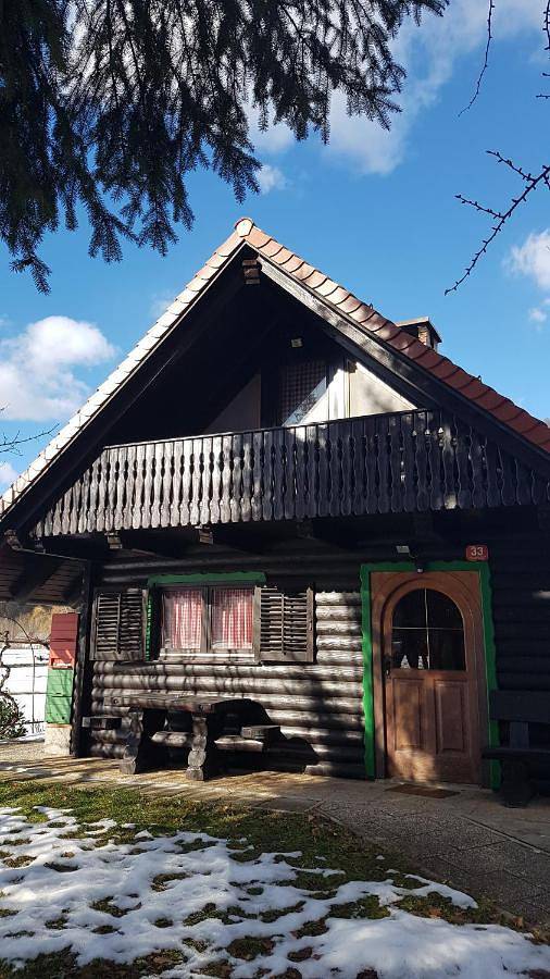 Location de vacances pour 4 personnes, avec balcon et vue à Kranj