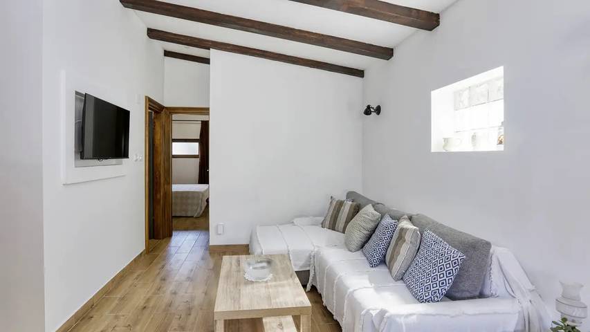 Gîte pour 4 personnes, avec Terrasse dans Murter - 2