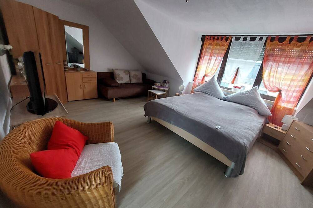 Entire apartment, Ferienwohnung Sonnchen Maisonette in Trier, Mosel-Saar