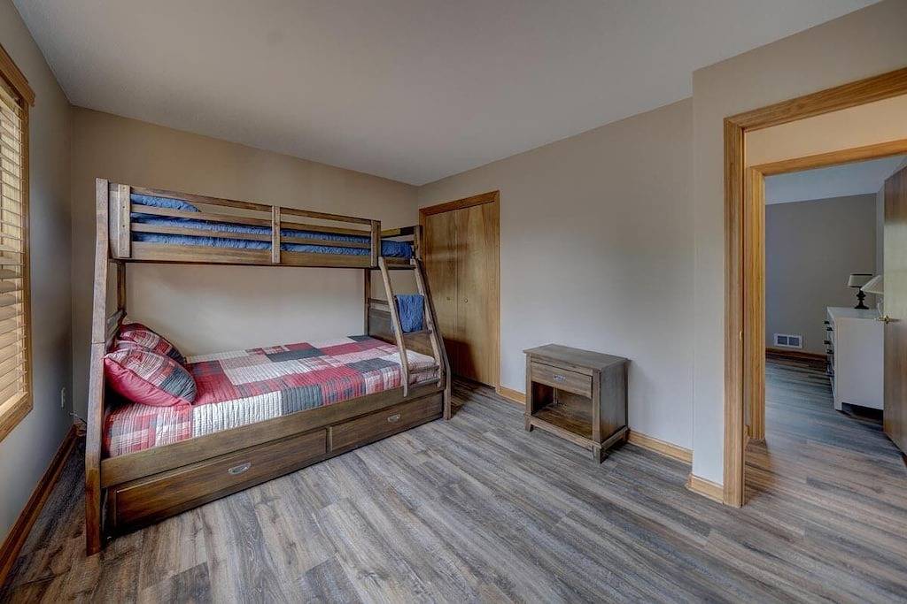 Walk to Beach on Wallenpaupack! in Lake Wallenpaupack