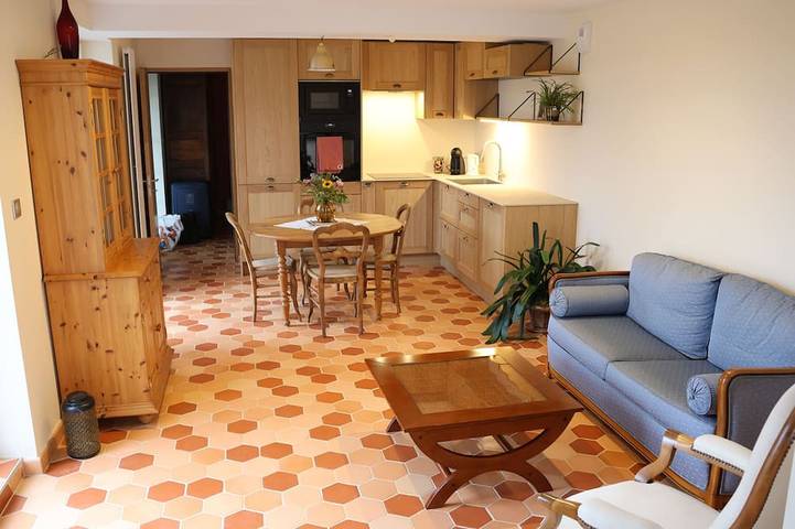 Gîte pour 2 personnes dans Chalèze