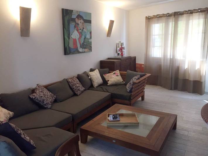 Villa pour 8 personnes, avec terrasse et piscine, animaux acceptés