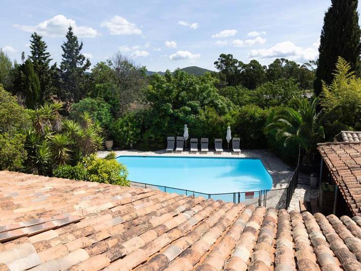 Maison de vacances pour 4 personnes, avec piscine ainsi que vue et jardin, animaux acceptés