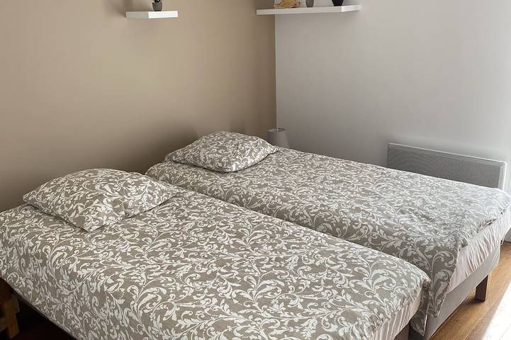 Location de vacances pour 10 personnes, avec terrasse et jardin à Vensac - 4