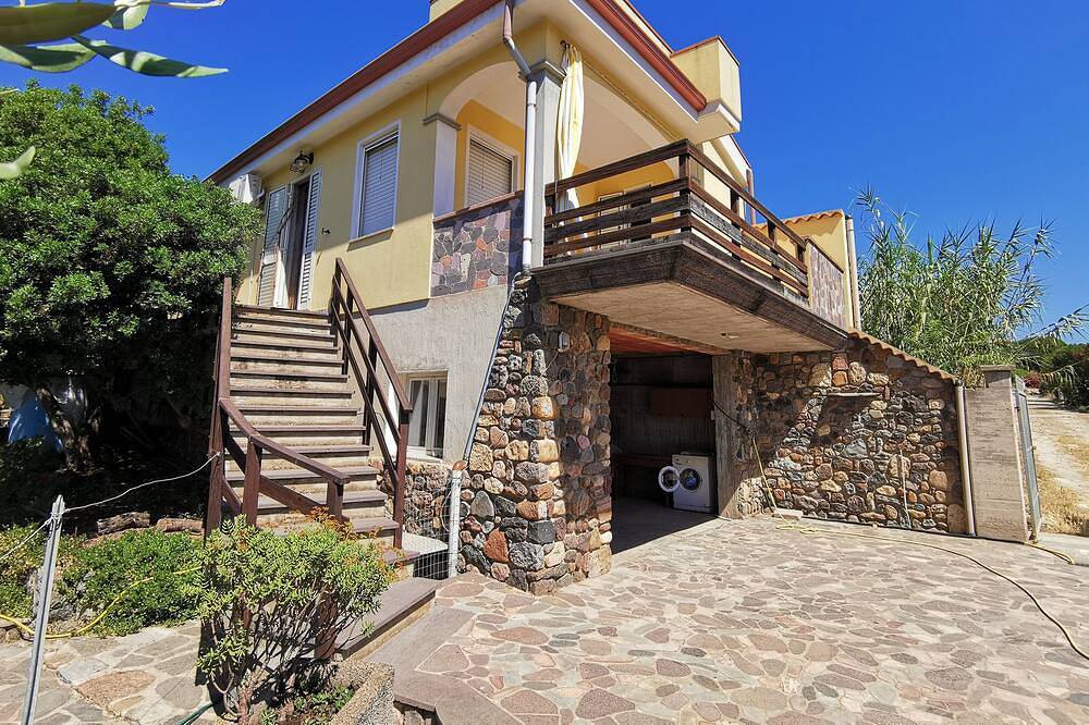 Santa Caterina: Ferienwohnung - 4 Räume - 4 Personen in Santa Caterina di Pittinuri, Cuglieri