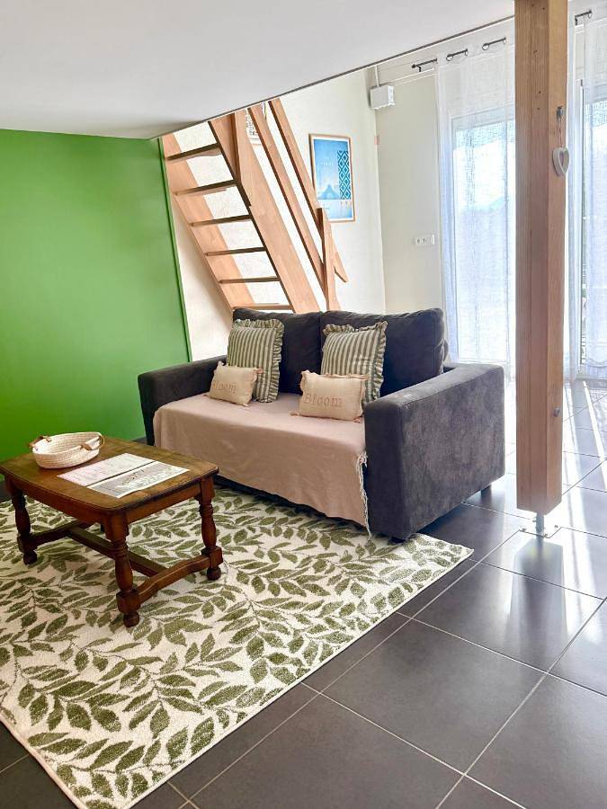Gîte pour 4 personnes, avec Terrasse ainsi que Jardin et Vue à Loriol-sur-Drôme - 4
