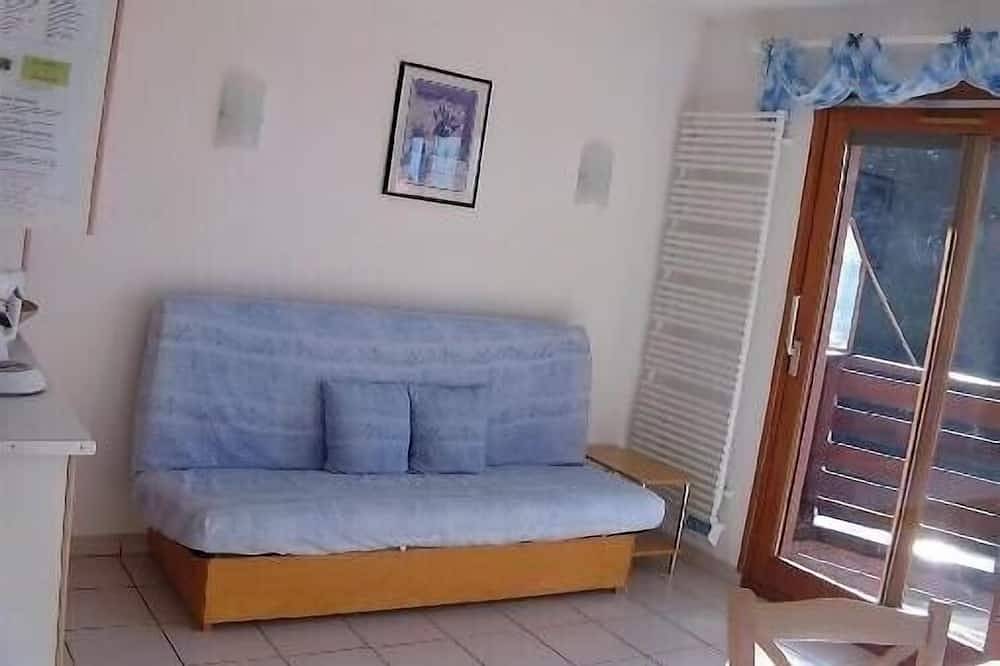 Entire apartment, The belledonne; holidays in the mountains in all serenity in Vaujany, Écrins National Park