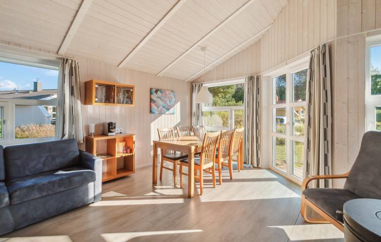 Appartement am Strand mit WiFi & Parkplatz in Priwall, Lübeck