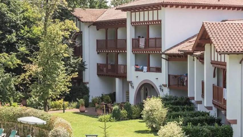 Ferienwohnung für 6 Personen, mit Balkon und Pool, mit Haustier - 1