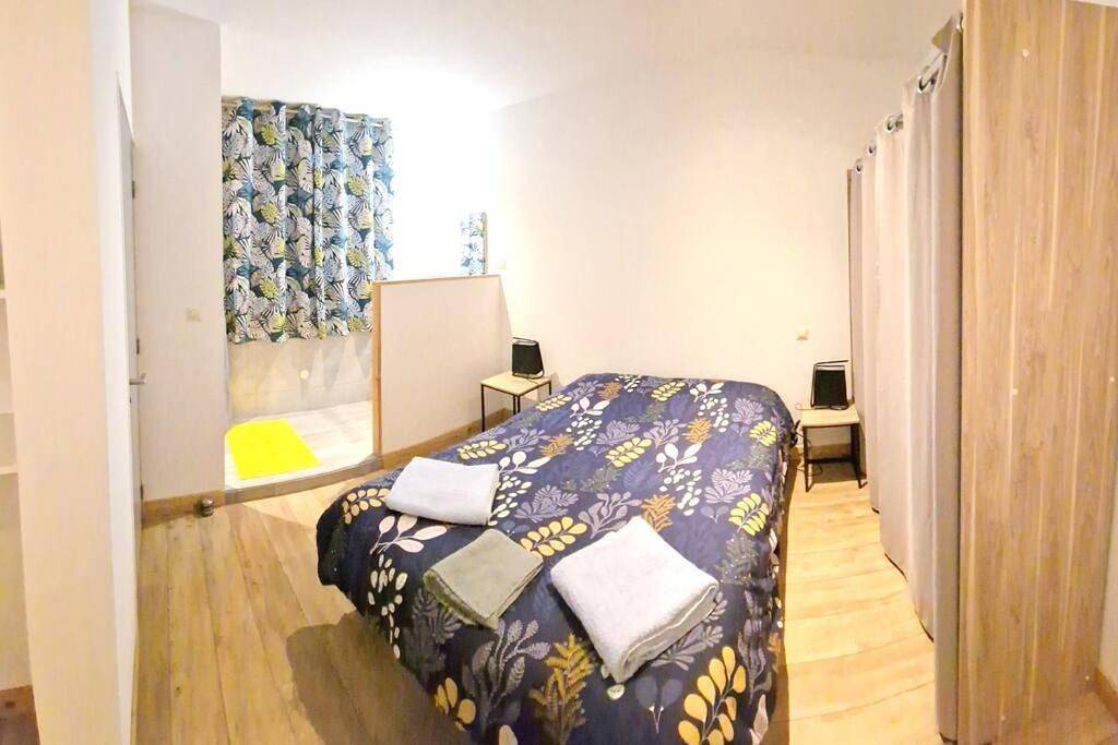 Appartement entier, One-Bedroom Apartment in Beaumont-de-Lomagne, Tarn-et-Garonne