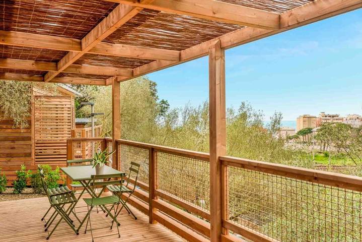 Camping per 2 persone, con Terrazza e Giardino nonché Panorama alle Cinque Terre
