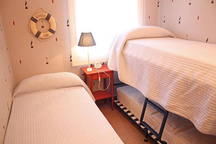 Ferienhaus für 8 Personen, mit Terrasse und Garten sowie Pool, mit Haustier in Miami Playa - 4