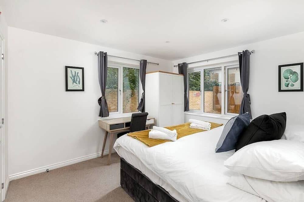 Ganze Wohnung, Hertford • Modern 2-Bedroom Flat • Full Furnished •Tv• 2 Bathrooms •Full Kitchen in Hertford, Hertfordshire