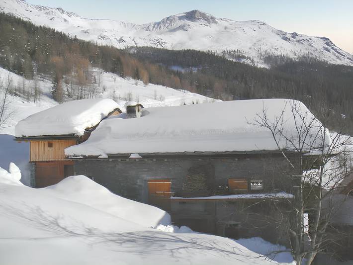 Gîte pour 14 personnes, avec jardin et terrasse à Sainte-Foy-Tarentaise - 4